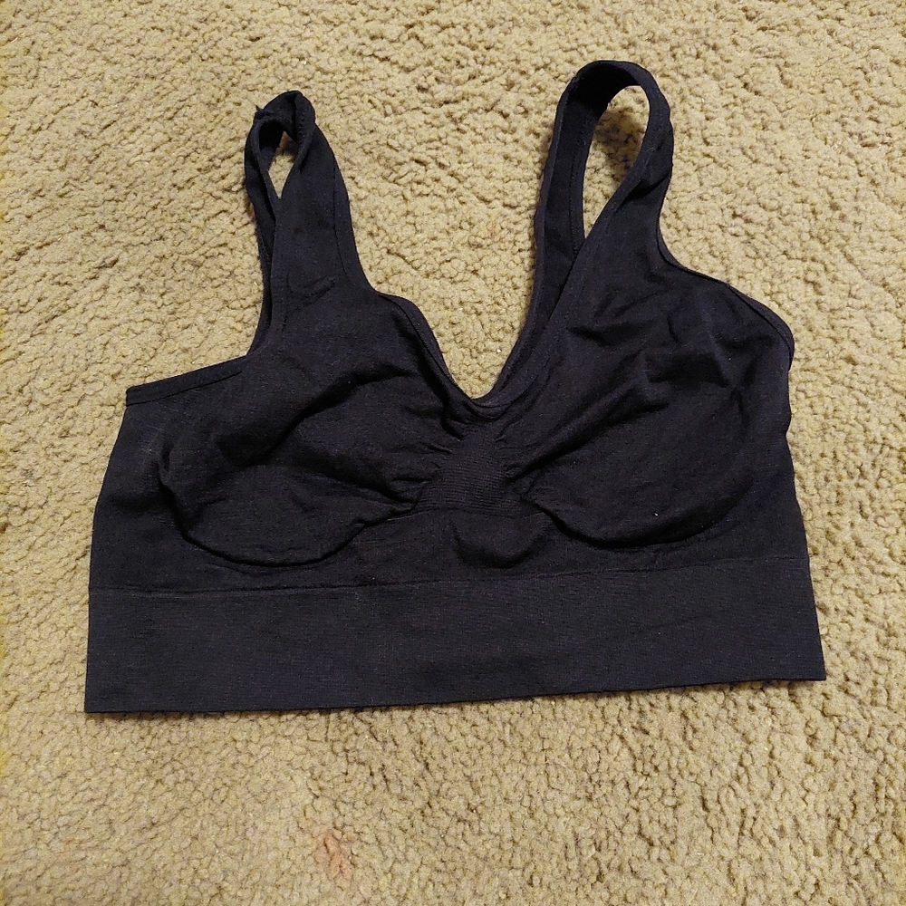 Sports bra